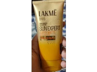 Lakme Sun Expert Super Matte Sunscreen Lotion, SPF 25 PA++, 50 mL - Image 3