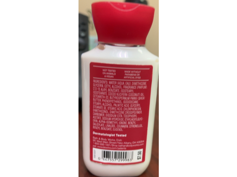 Bath & Body Works Japanese Cherry Blossom, Daily Nourishing Body Lotion, 3 fl oz/88 mL