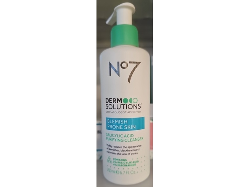 No7 Dermo Solutions Salicylic Acid Purifying Cleanser, 6.7 fl oz/200 mL
