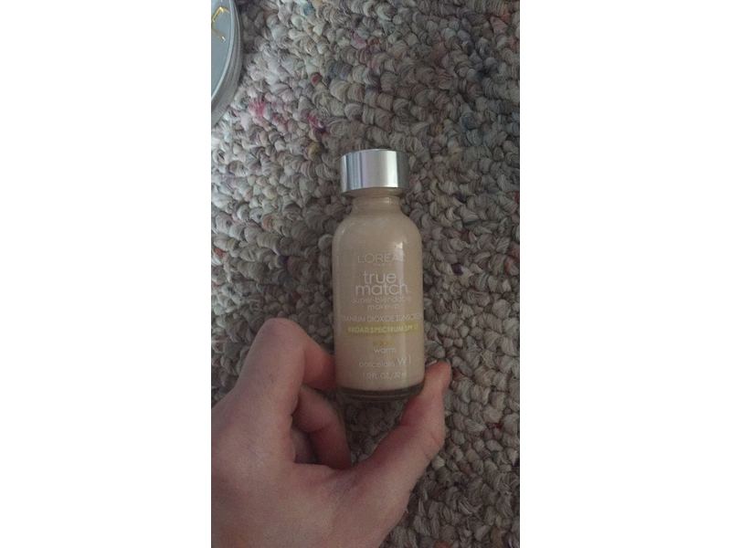 L'Oreal Paris True Match Super Belandable Makeup, W1 Warm Procelain, 1 fl oz/30 mL