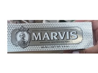 Marvis Smokers Whitening Toothpaste, Mint, 4.4 oz/85 mL - thumbnail 2
