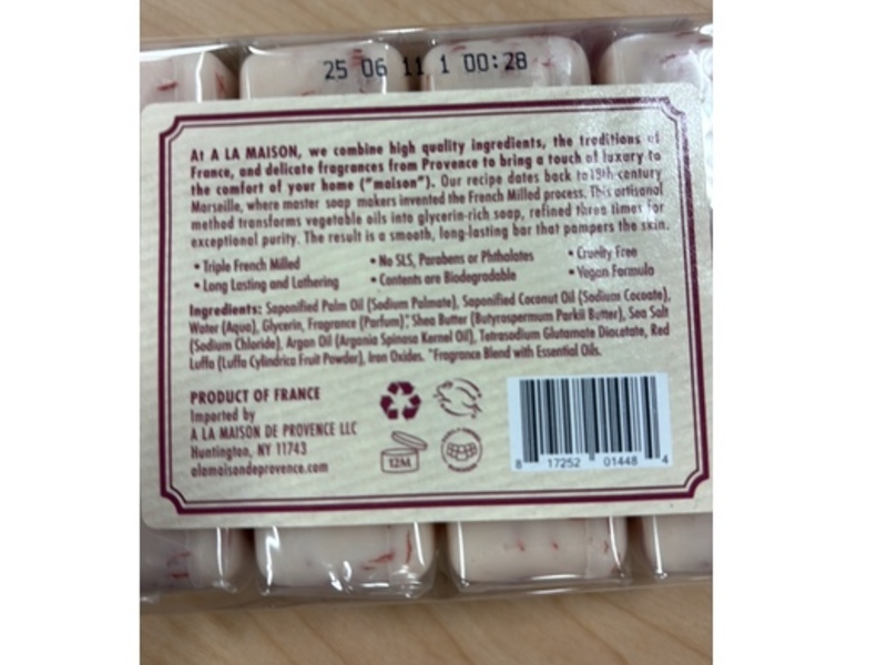 A La Maison De Provence Shea Butter & Argan Oil Soap Bar, Cranberry Vines, 3.5 oz/100 g, 4 Count