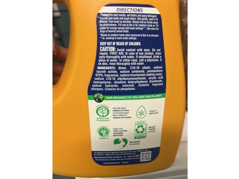 Arm & Hammer Powerfully Clean Liquid Laundry Detergent, Clean Burst, 67 Loads, 67 fl oz/1.98 L