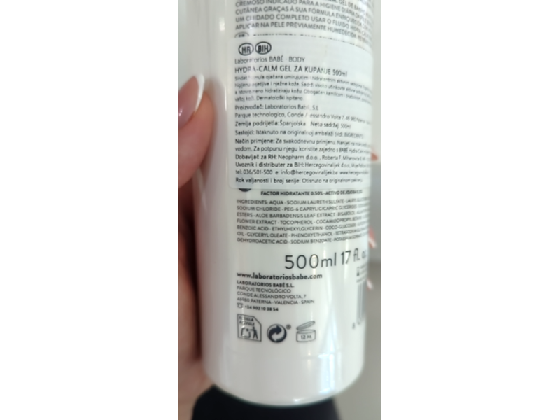 Babe Laboratorios Hydra - Calm Body Wash, 17 f l oz/500 mL