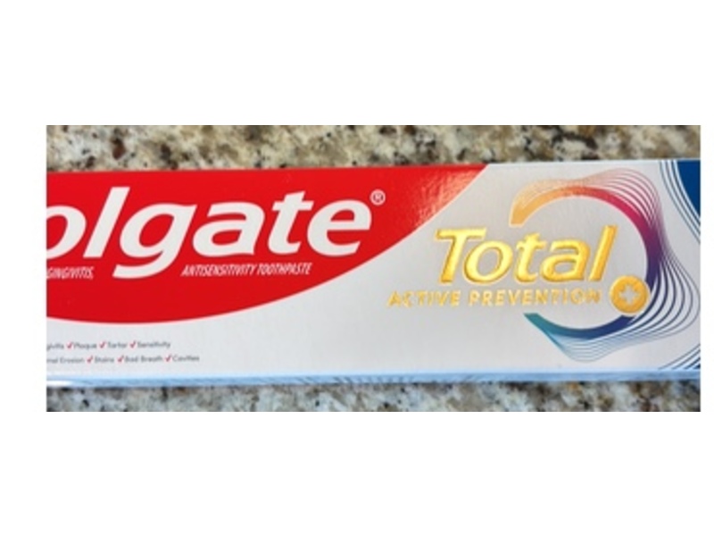 Colgate Total Active Prevention Toothpaste, Fresh Whitening, 170 mL