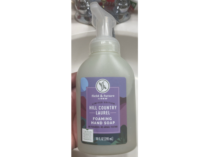 Field & Future By H.E.B Foaming Hand Soap, Hill Country Laurel, 10 fl oz/295 mL
