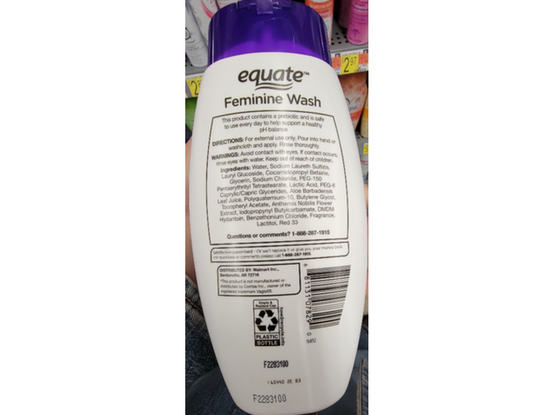 Equate Ph Balance Feminine Wash, Light & Fresh Scent, 12 fl oz/355 mL