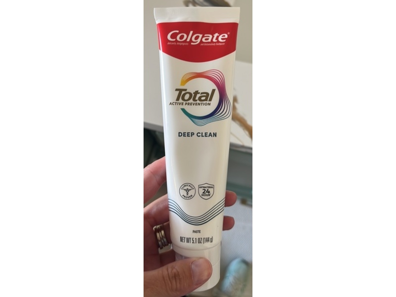 Colgate Total Active Prevention Toothpaste, Deep Clean, 5.1 oz/144 g