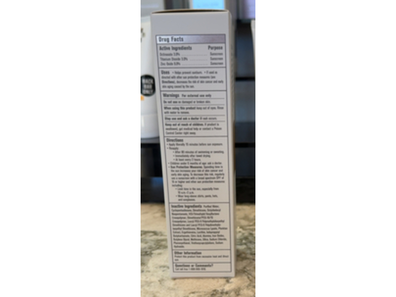 Neova Silc Sheer 2.0 Photo Finish Tint, SPF 40, 2.5 fl oz/7.4 mL