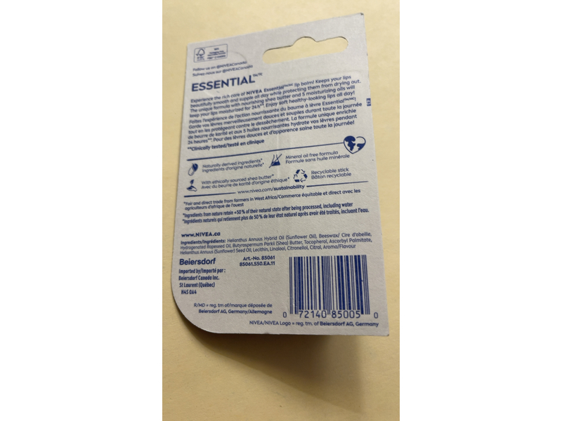 Nivea Moisture Lip Care, 0.17 oz/4.8 g