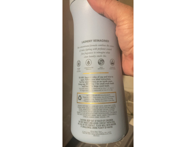 White Barn Fabric Care Detergent, Sundrenched Linen, 32 fl oz/946 mL