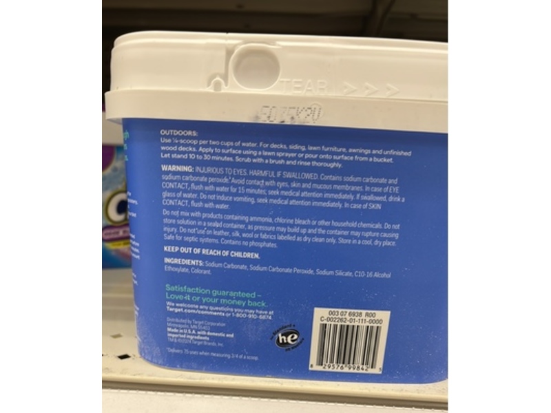 Up & Up Oxi-Based Cleaner Versatile Stain Remover, 75 Loads, 56 oz/1.58 kg