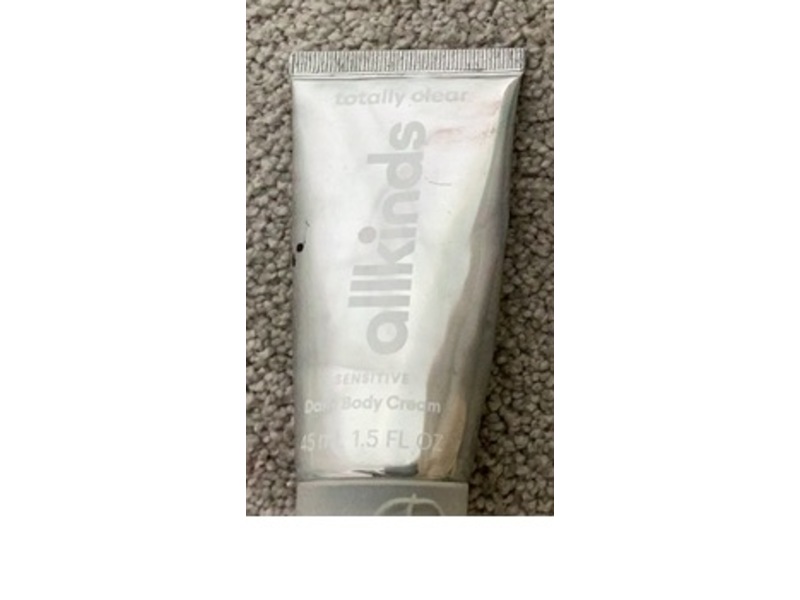 Allkinds Totaly Clear Daily Body Cream, 1.5 fl oz/45 mL