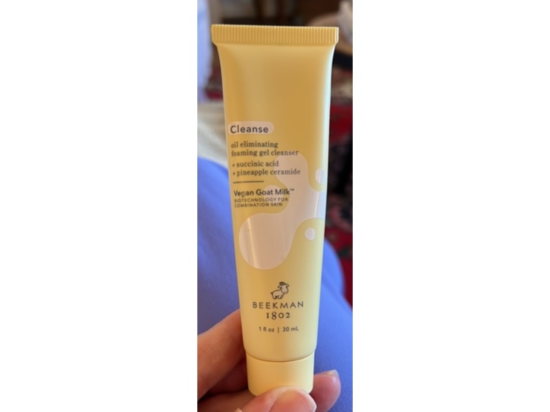 Beekman 1802 Oil Eliminating Foaming Gel Cleanser, Succinic Acid + Pineapple Ceramide, 1 fl oz/30 mL