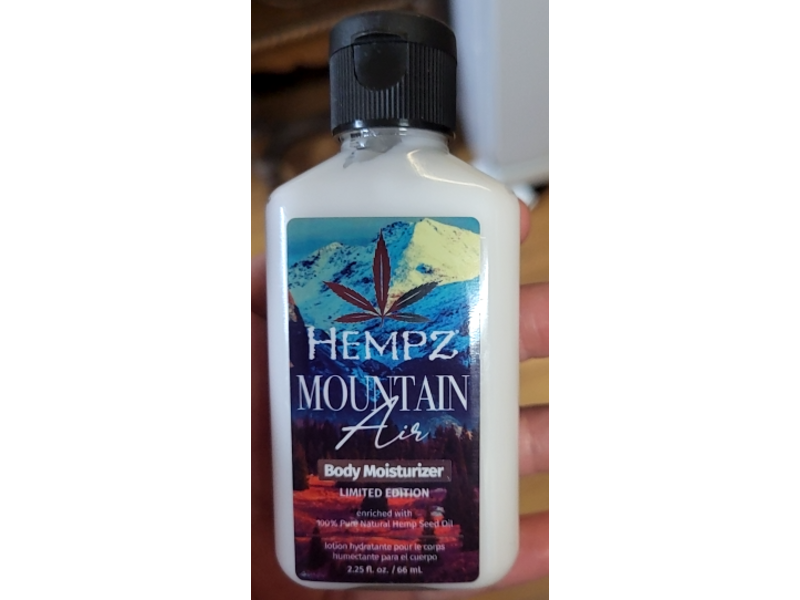 Hempz Mountain Air Body Moisturizer, Hemp Seed Oil, 2.25 fl oz/66 mL