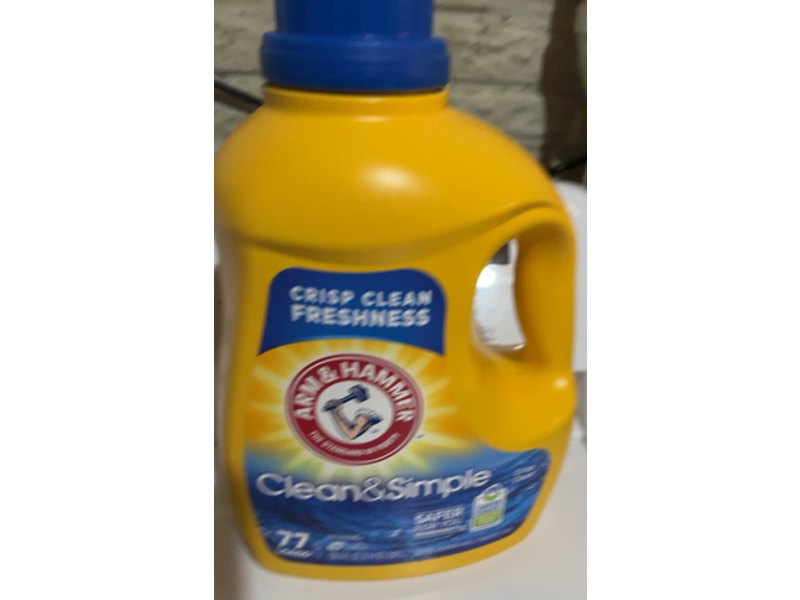 Arm & Hammer Clean & Simple Liquid Laundry Detergent, Crisp Clean, 77 Loads,100.5 fl oz