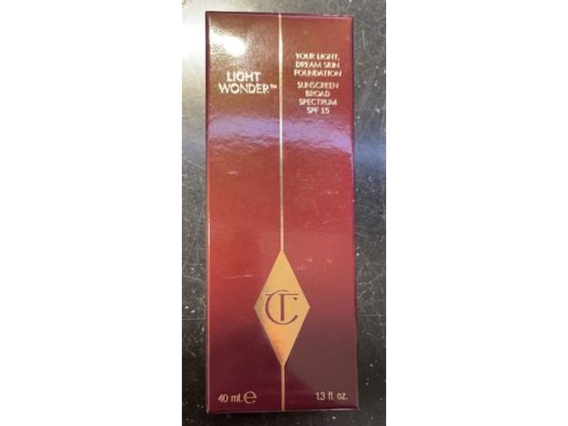 Charlotte Tilbury Light Wonder Your Light Dream Skin Foundation, 6 Medium,1.3 fl oz/40 ml