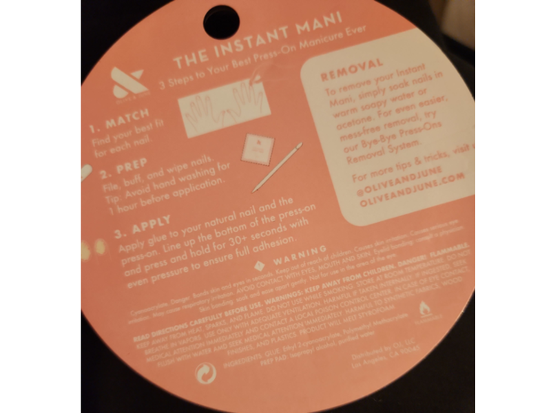 Olive & June Press -On Nails, Vampy Heart, 42 Count