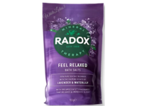 Radox Feel Relaxed Bath Salts, Lavender & Waterlily, 900 g - Image 2