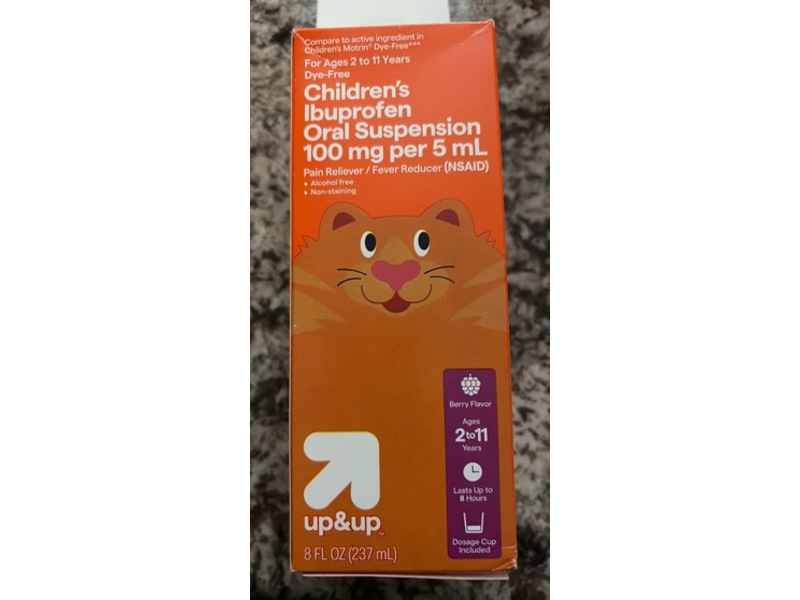 up&up Children's Ibuprofen Oral Suspension, Berry, 8 fl oz/237 mL