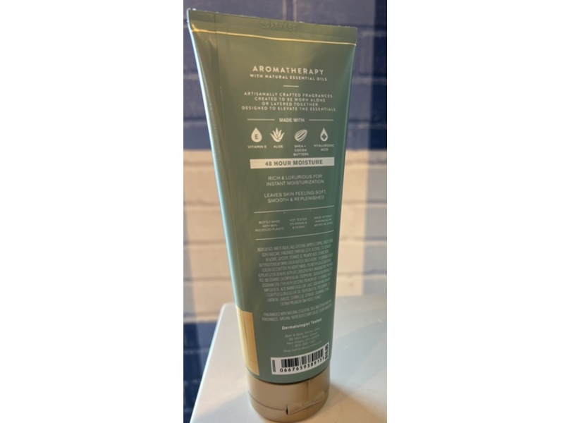 Bath & Body Works Eucalyptus Aromatherapy Body Cream, 8 oz/226 g