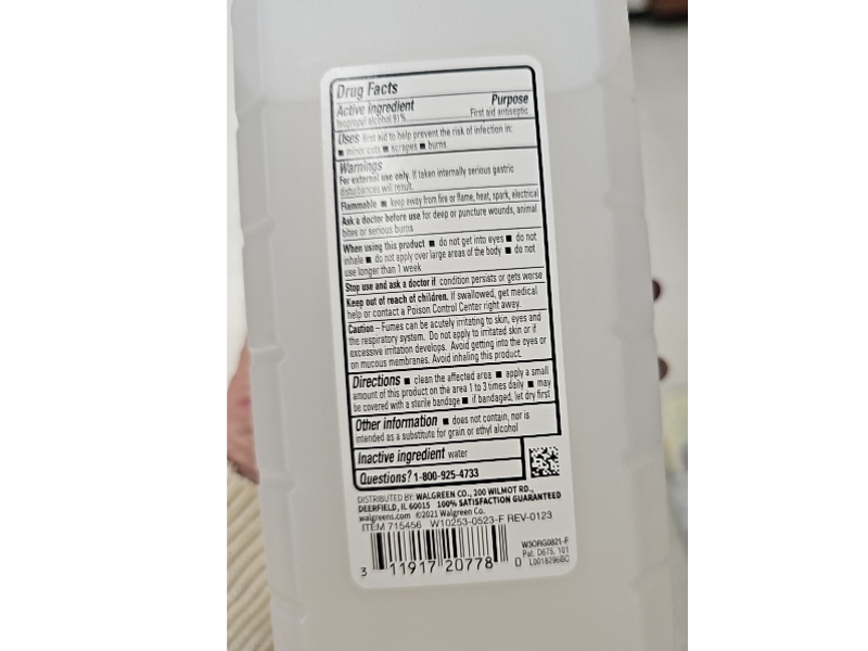 Walgreens First Aid Antiseptic, 91% Isopropyl Alcohol, 32 fl oz/946mL