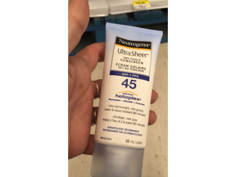 Neutrogena Ultra Sheer Dry-Touch Sunscreen SPF 45, 88 mL