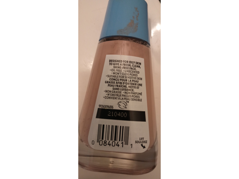 Covergirl Clean Matte Liquid Foundation, 540 Natural Beige, 1 fl oz/30 mL