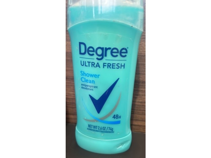 Degree Ultra Fresh Shower Clean Antiperspirant Deodorant, 2.6 oz/74 g