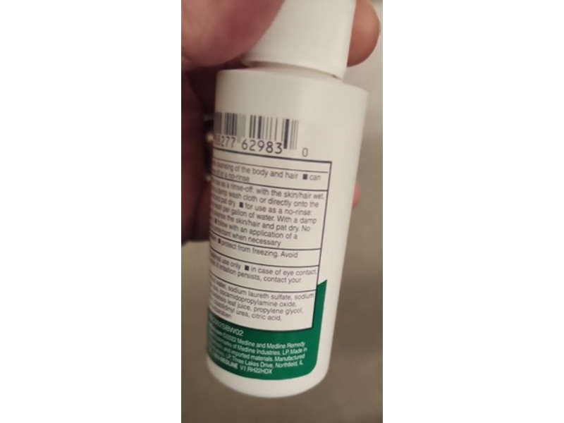 Medline Remedy Cleanse Shampoo & Bodywash, Fresh Scent, 2 fl oz/59 mL