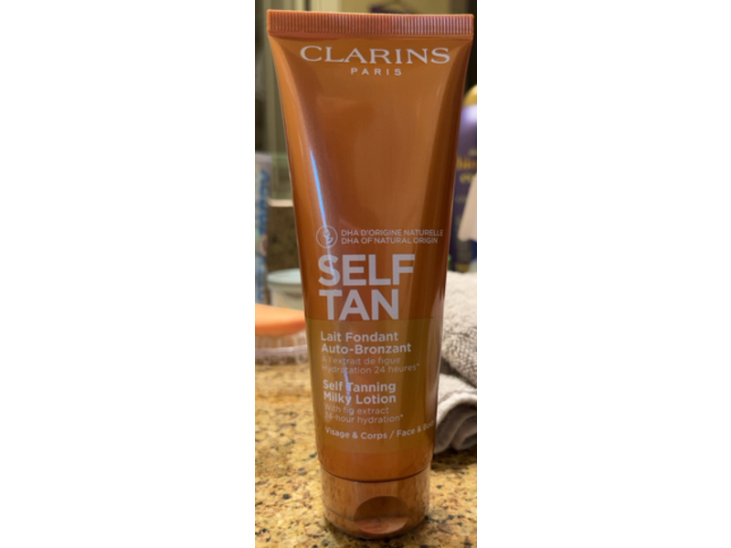 Clarins Self Tanning Milky Lotion,125 mL