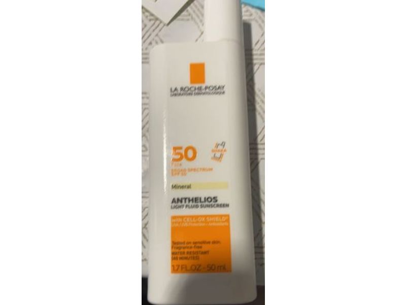 La Roche-Posay Anthelios Light Fluid Sunscreen, SPF 50, Mineral, 1.7 fl oz/50 mL
