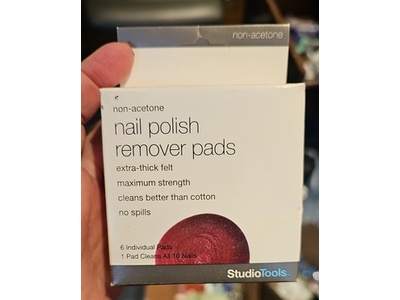 Studio Tools Non-Acetone Nail Polish Remover Pads, 6 Count