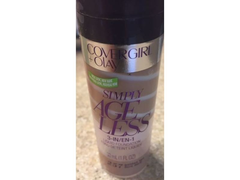 CoverGirl + Olay Simply Ageless 3-in-1 Liquid Foundation, 257 Golden Tan, 1 fl oz/30 mL