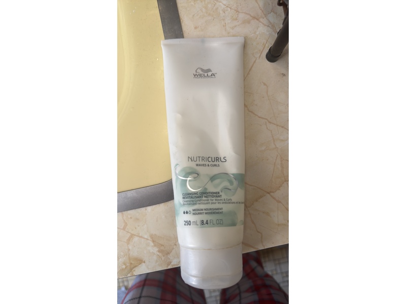 Wella Professionals Nutricurls Waves & Curls Cleansing Conditioner, 8.4 fl oz/250 mL