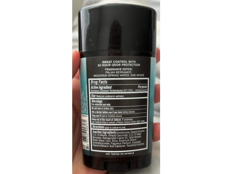 Bath & Body Works Men's Collection Antiperspirant Deodorant, Freshwater, 2.7 oz/77 g