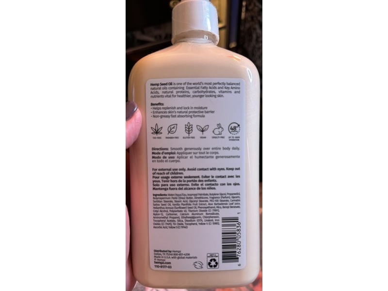 Hempz Hydrate + Shimmer Body Moisturizer, Spun Sugar & Vanilla Bean, 17 fl oz/500 mL