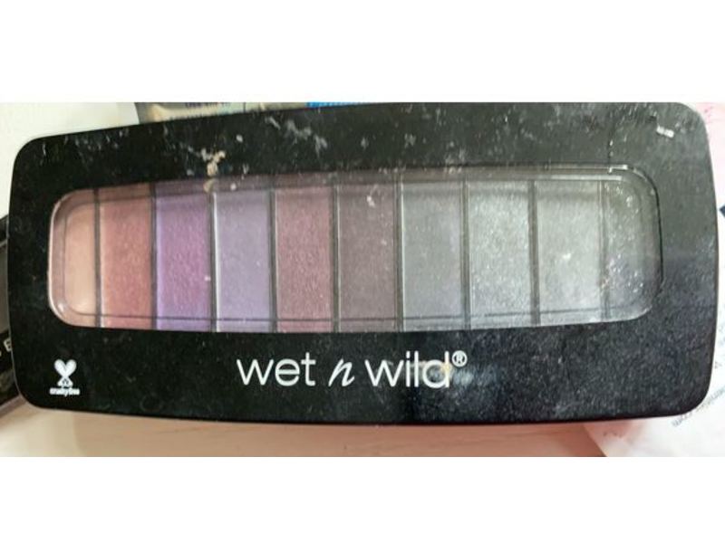 Wet n Wild 10-Pan Studio Eyeshadow Palette, QuartzCenter, 8.1 g