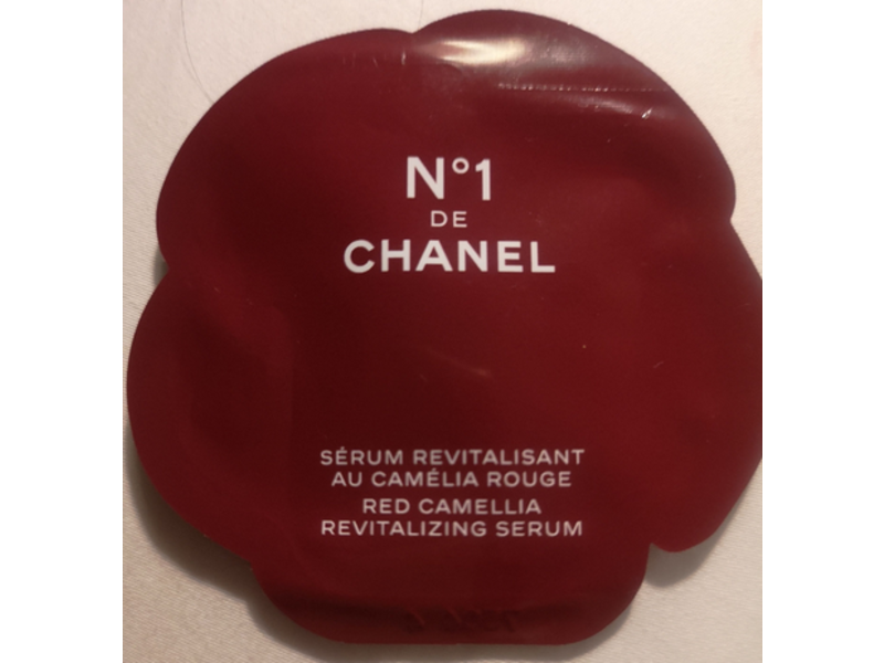 Chanel Revitalizing Serum, Red Camellia, 0.03 fl oz/1 mL