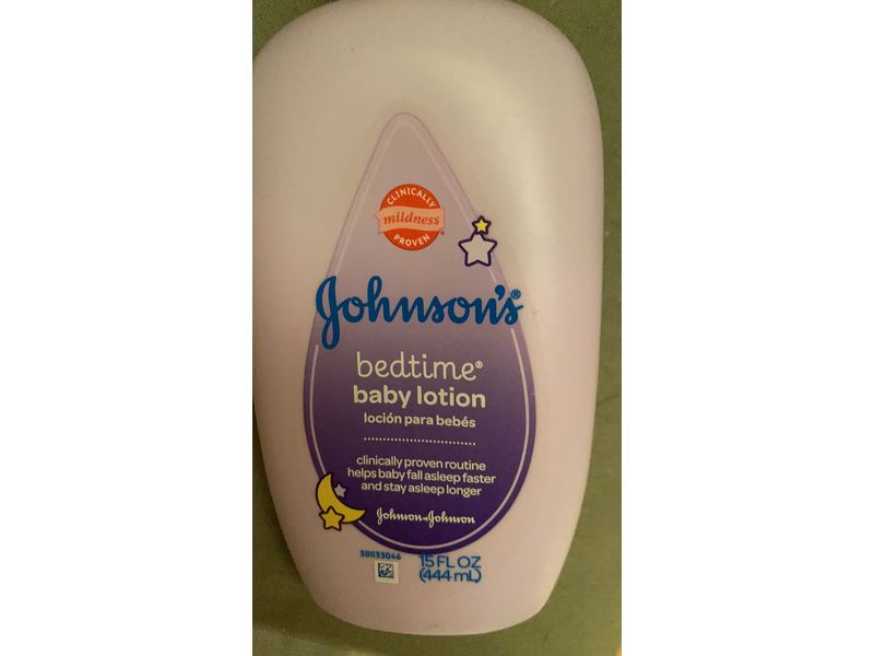 Johnson's Bed Time Baby Lotion, 15 fl oz/444 mL