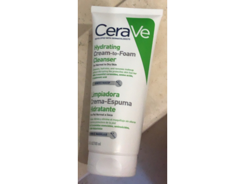 CeraVe Hydrating Cream-To-Foam Cleanser, 3.4 fl oz/100 mL