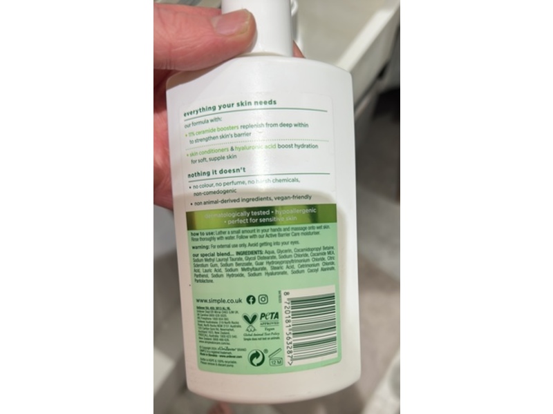 Simple Replenishing Cream Cleanser, 240 mL