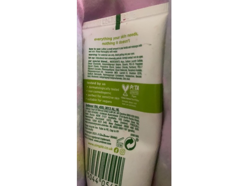 Simple Moisturising Facial Wash, Pro-Vitamin B5+E, 50 mL