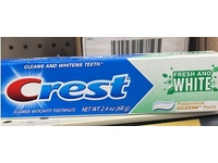 Crest Fresh & White Toothpaste, Peppermint Gleem Paste, 2.4 oz/68 g - thumbnail 2
