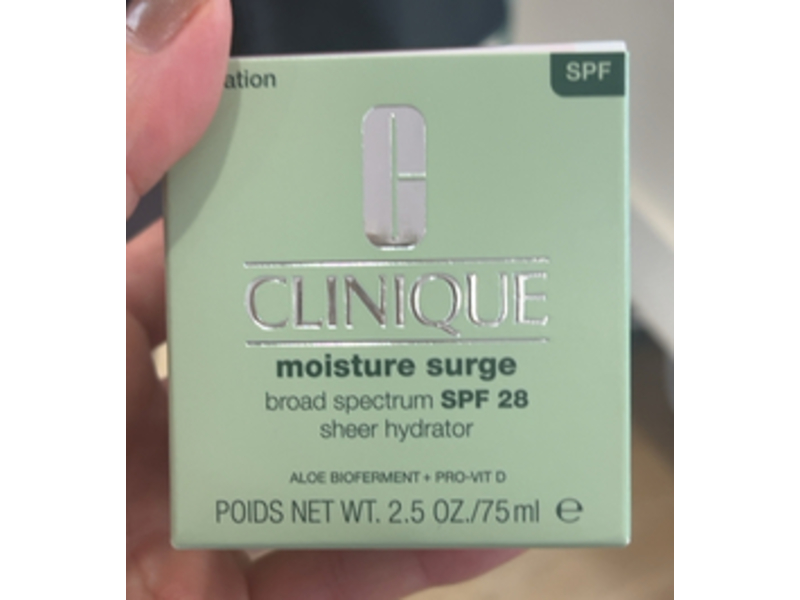 Clinique Moisture Surge Sheer Hydrator, SPF 28, 2.5 oz/75 mL