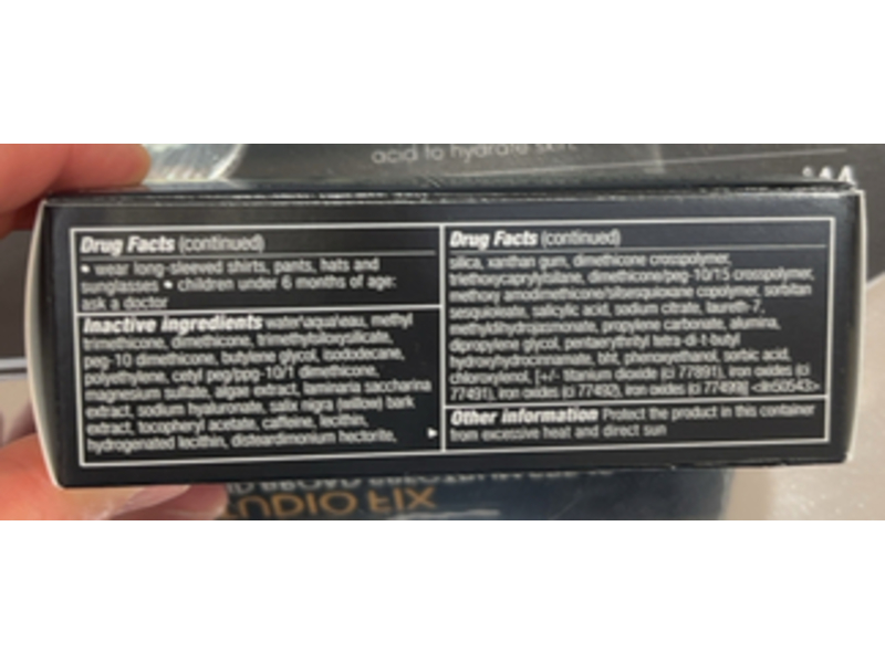 M.A.C Studio Fix Fluid Matte Foundation + Oil Control, SPF 15, NC 25, 1.0 fl oz/30 mL