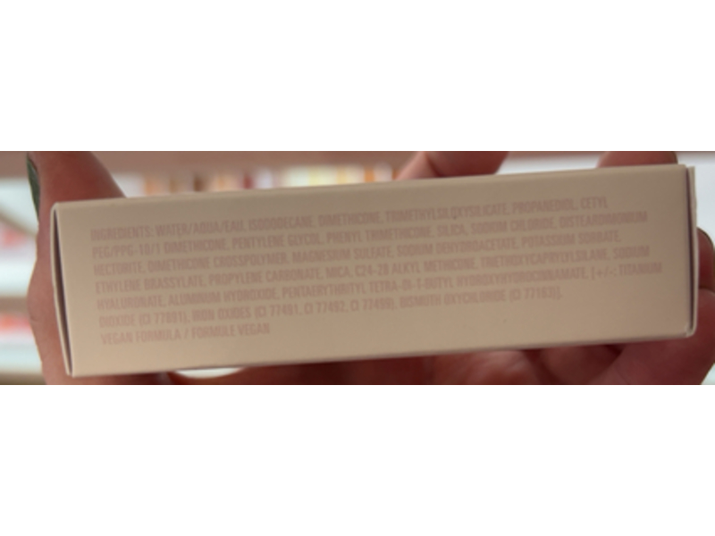 Kylie Cosmetics Skin Tint Blurring Elixir, 2W, 1 fl oz/30 mL