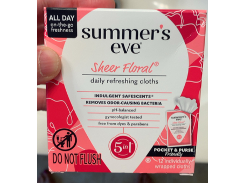 Summer's Eve Sheer Floral Daily Refreshing Cloths, 12 Count