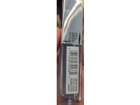 L'Oreal Paris Plump Ambition pH Hyaluron Lip Oil, 010 pH Cristal Ice, 0.16 fl oz/5 mL - Image 4