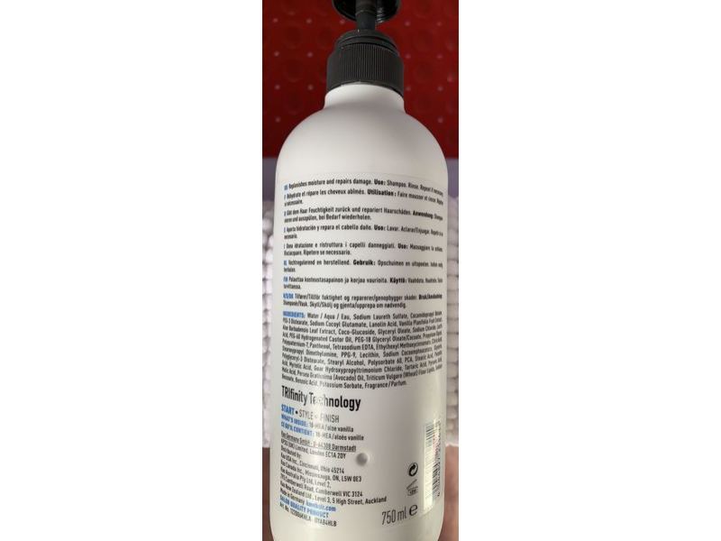 KMS Moist Repair Shampoo, 25.3 fl oz/750 mL